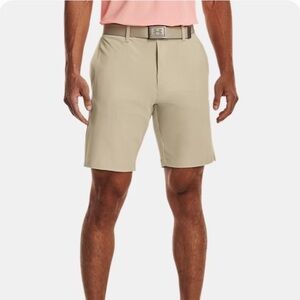 Under Armour Men's Beige Flat Front Golf Shorts NWT